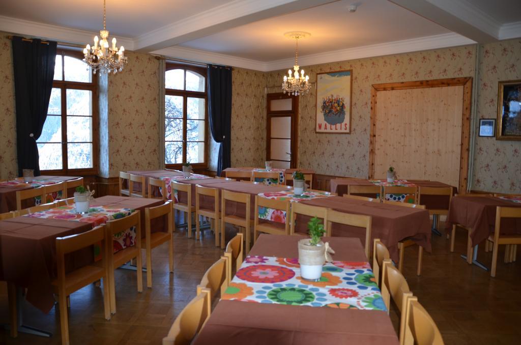 Guesthouse & Hotel Le Cervin Vissoie エクステリア 写真