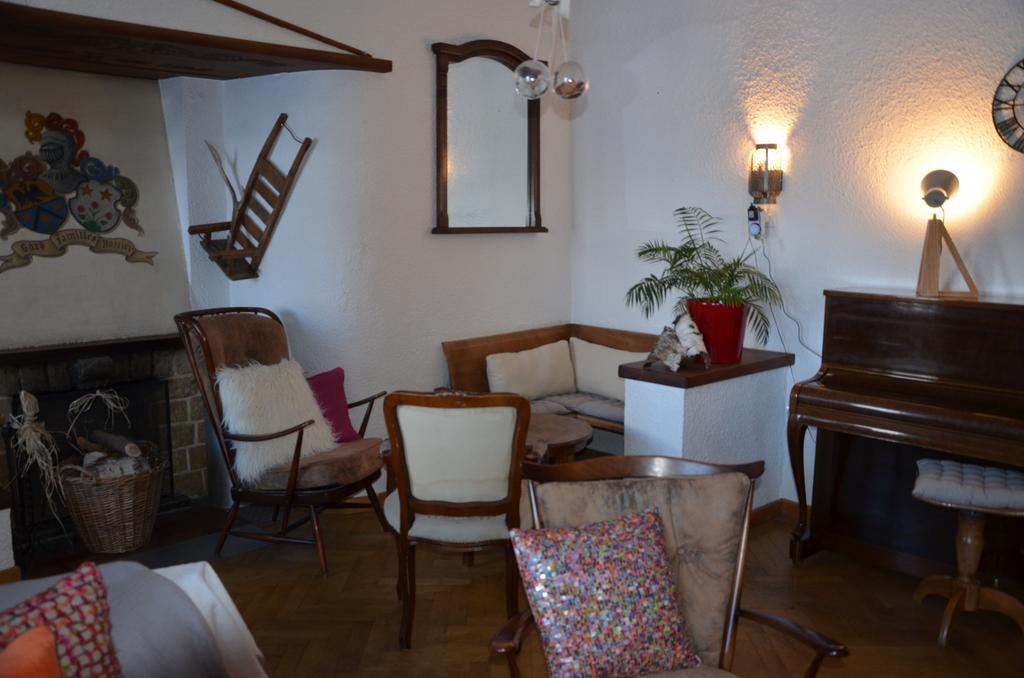 Guesthouse & Hotel Le Cervin Vissoie エクステリア 写真