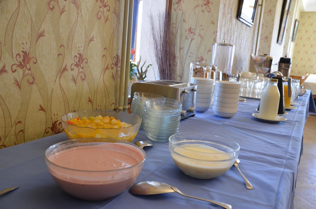 Guesthouse & Hotel Le Cervin Vissoie エクステリア 写真