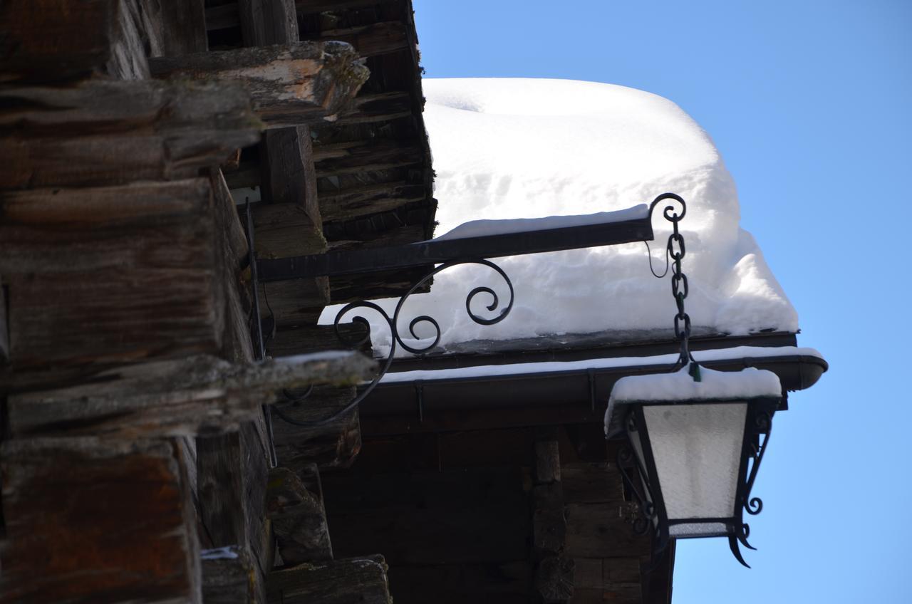 Guesthouse & Hotel Le Cervin Vissoie エクステリア 写真